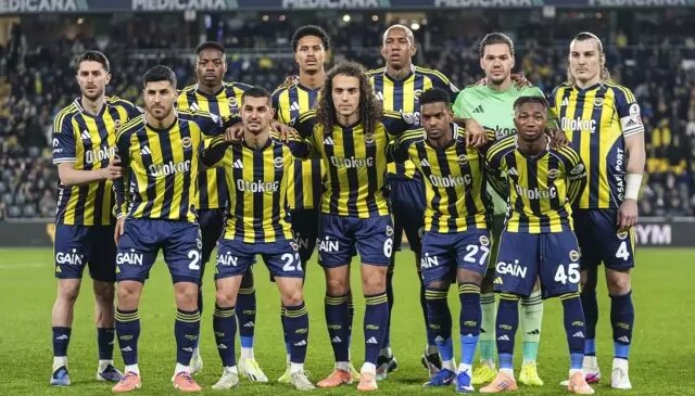 Takımın yarısı yok! İşte Fenerbahçe’nin Nottingham Forest maçı kamp kadrosu