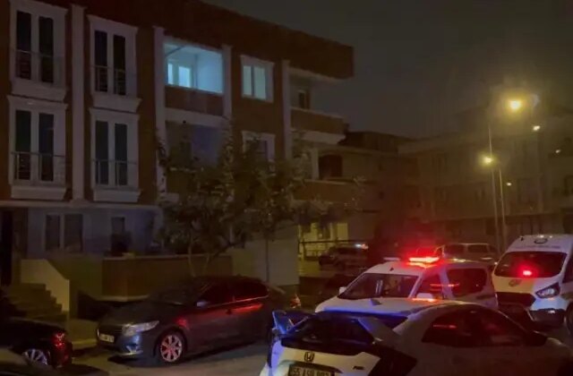 Telefon kavgası facia ile bitti! Yeğenini dövdü, ablasını bıçaklayıp balkondan atladı