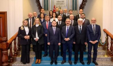 Türkiye Basın Federasyonu’ndan Adalet Bakanı Akın Gürlek’e ziyaret