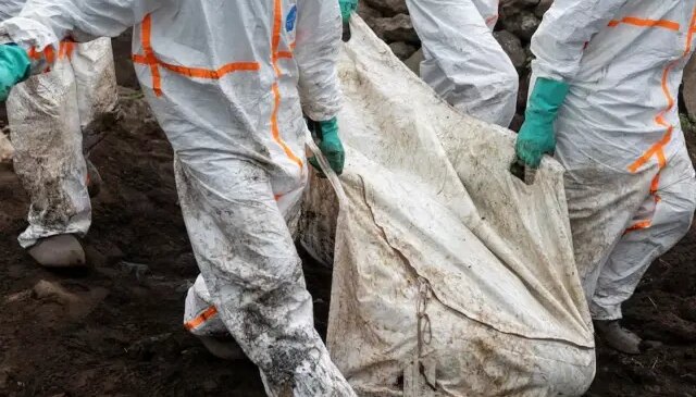 Ülke şokta! 171 cesedin bulunduğu iki toplu mezar bulundu