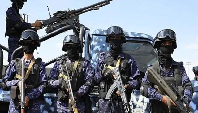 Husilerden İran’a açık destek, ABD’ye rest: Üsleri hedef almak meşru bir hak