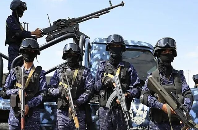 Husilerden İran’a açık destek, ABD’ye rest: Üsleri hedef almak meşru bir hak