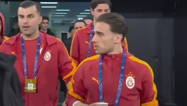 Yunus Akgün sahaya çıkarken duyduğu sesle neye uğradığını şaşırdı