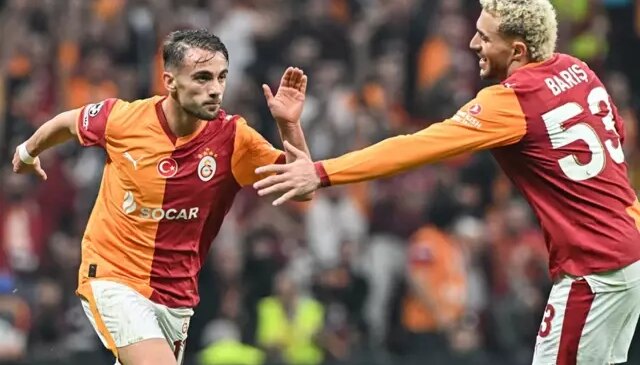Yunus Akgün ve Abdülkerim’den Fenerbahçe’ye olay yaratacak göndermeler