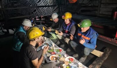 Zonguldak’ta madenciler, yerin metrelerce altında ilk sahurunu yaptı