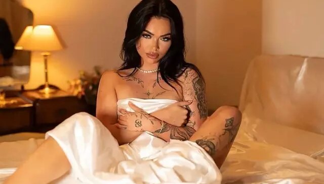 21 yaşındaki OnlyFans içerik üreticisine aşık olup yuvasını dağıttı