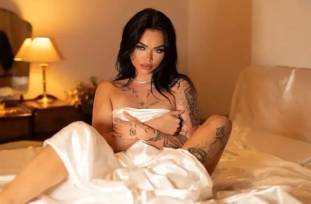 21 yaşındaki OnlyFans içerik üreticisine aşık olup yuvasını dağıttı