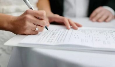 3 dakika süren evlilik: Damadın tek kelimesi yetti, nikah biter bitmez boşandılar