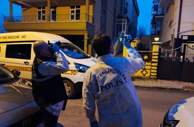 Eve giren ekipler korkunç manzarayla karşılaştı! Hiçbir iz yok