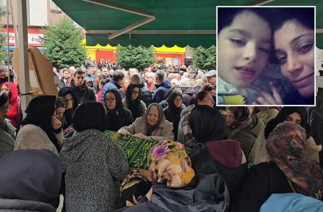 9 ay önce evladını kaybeden anne, oğlunun yanına defnedildi