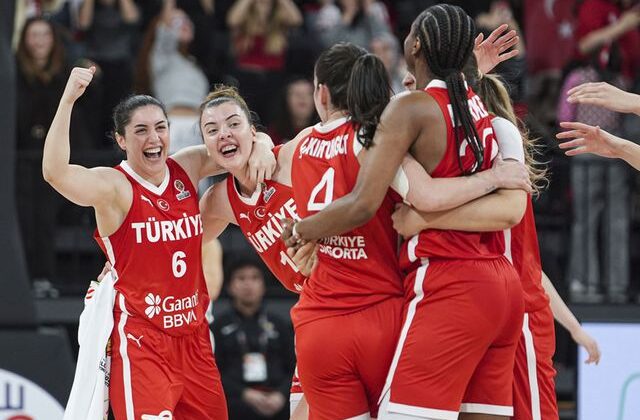 Potanın Perileri, Japonya karşısında sürprize izin vermedi