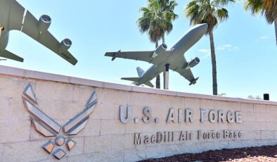 ABD’de alarm: Florida’daki MacDill Hava Üssü giriş çıkışlara kapatıldı