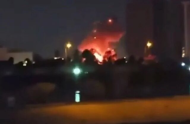 İran, ABD’nin Bağdat Büyükelçiliği’ni vurdu! Tüm yerleşke alev alev