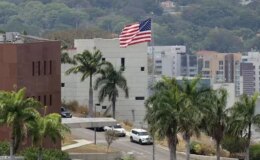Venezuela’daki ABD Büyükelçiliği 7 yıl sonra yeniden açıldı
