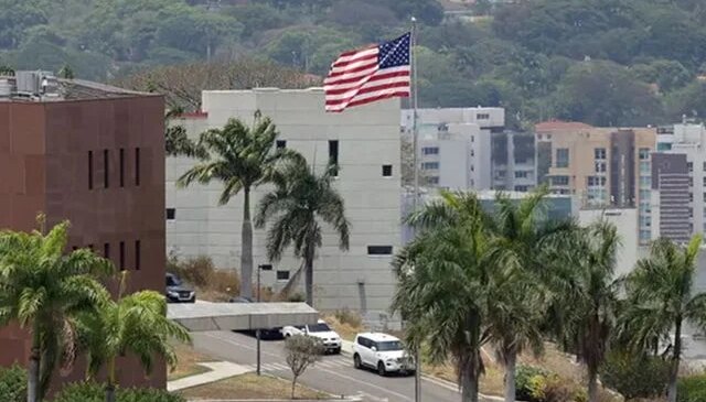 Venezuela’daki ABD Büyükelçiliği 7 yıl sonra yeniden açıldı
