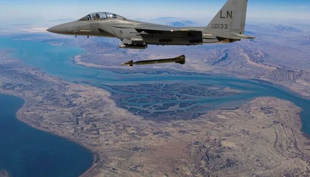 ABD tek başına harekete geçti! Ülkenin can damarı 2 tonluk bombalarla vuruldu