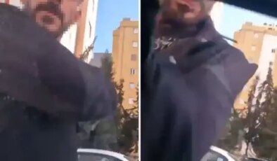 Adana’da trafikte tartıştıkları sürücünün önünü kesip aracın camını yumrukladılar