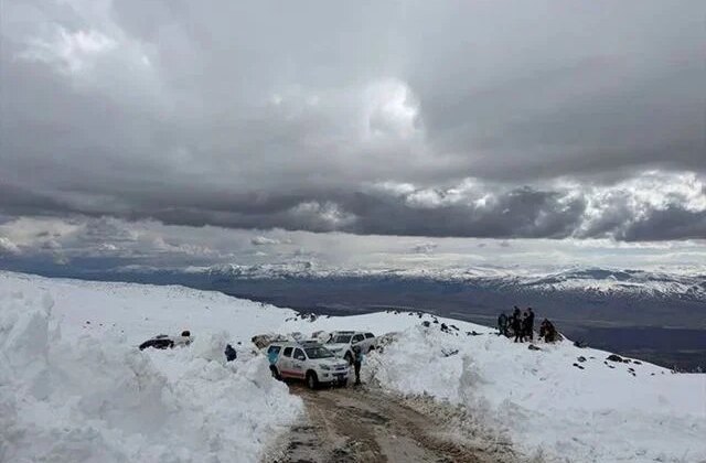 Ağrı Dağı’nda kayıp alarmı: 4 bin 700 metrede kaybolan kadın dağcı aranıyor