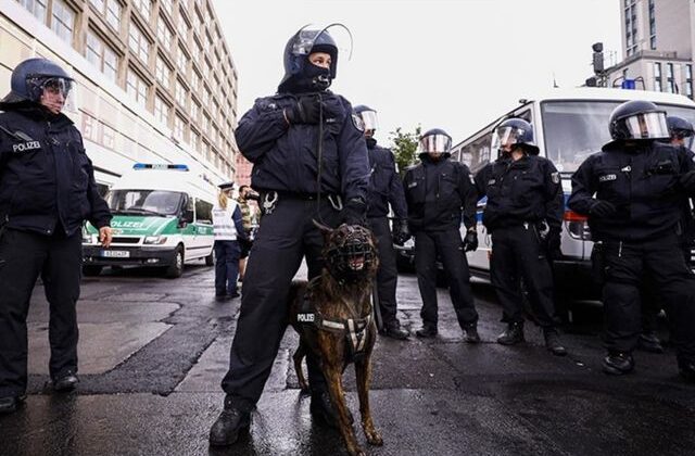 Almanya’da aşırı sağcılara yönelik baskın düzenlendi
