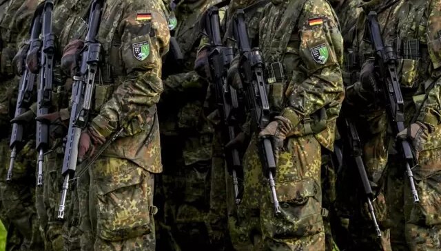 Almanya savaşa mı katılıyor? Savunma Bakanı alınan kararı duyurdu