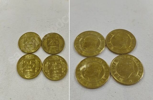 Altın renkli 25 kuruşları satışa çıkardı! İstediği para inanılmaz