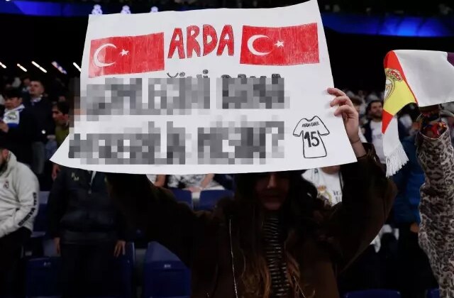 Arda Güler’e pankart açan Real Madridli taraftar, çevirinin azizliğine uğradı