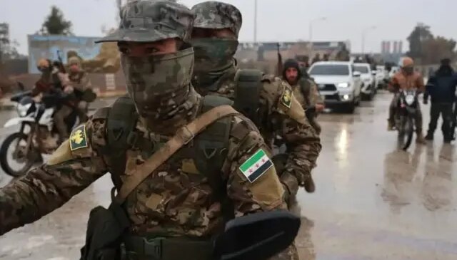 Ateş açtılar! 2 Suriye askeri hayatını kaybetti