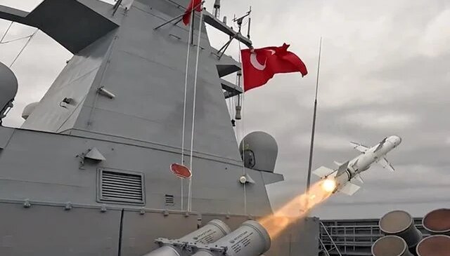 Savaş sürerken Türkiye’den gövde gösterisi! ATMACA füzesine yeni yetenek