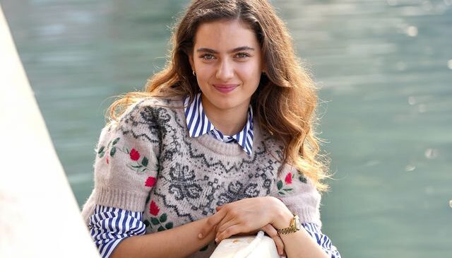 Ava Yaman’ın iftar davetinde giydiği kıyafet olay oldu