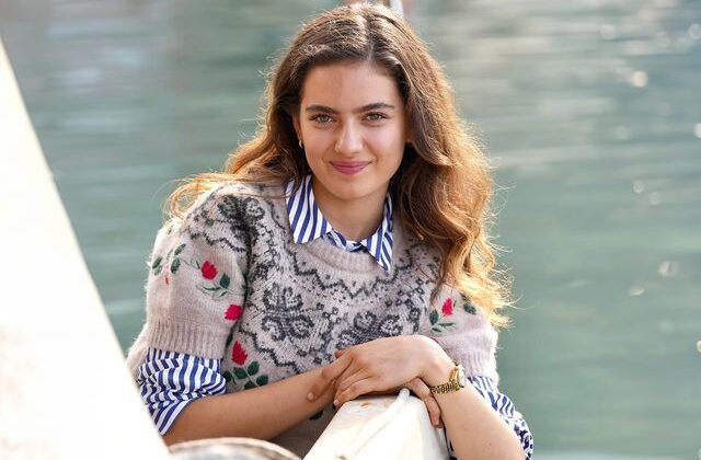 Ava Yaman’ın iftar davetinde giydiği kıyafet olay oldu