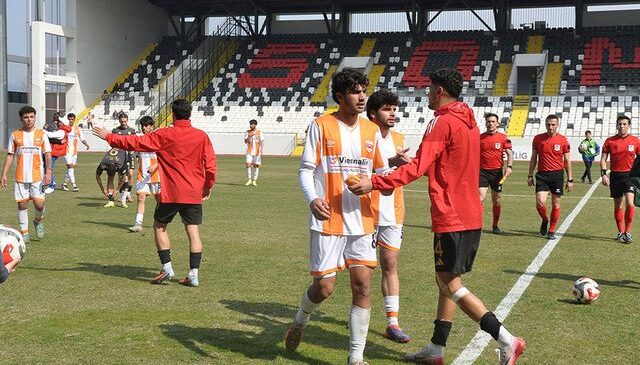 Avrupa’dan 3. Lig’e! Adanaspor küme düştü