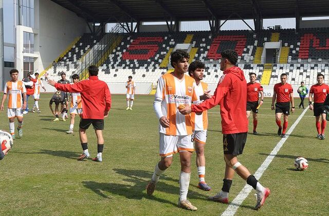 Avrupa’dan 3. Lig’e! Adanaspor küme düştü