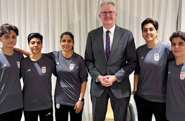 Avustralya’ya iltica etmek isteyen İranlı kadın futbolculardan olay karar