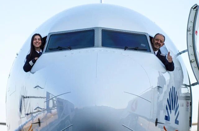 Gökyüzünde duygulandıran anlar! Baba veda etti, hikaye kızıyla devam etti