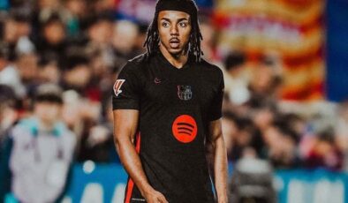 Barcelona’nın yıldızı Kounde’den Galatasaray için flaş sözler