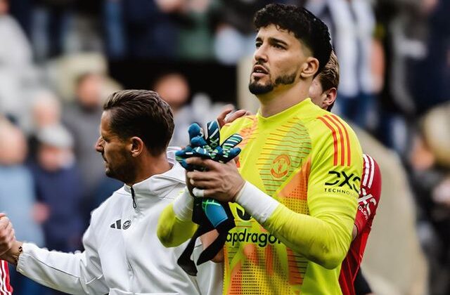 Beşiktaş, Altay Bayındır transferini takasla bitiriyor