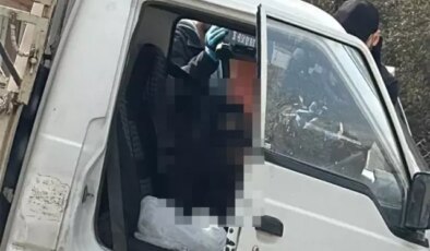 Sınıf öğretmeni arabasında ölü bulundu