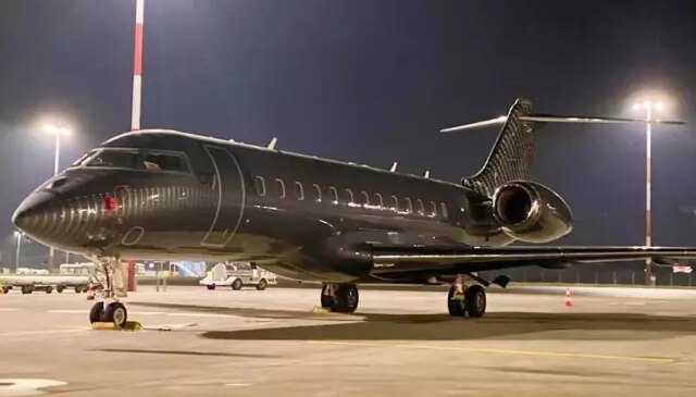 Bu ismi tanımayan yok! Artan gerilim sonrası 70 milyon Euro’luk özel jetine binip ülkeden kaçtı