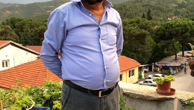 Denizli Buldan’da bir esnaf evinin mutfağında ölü bulundu