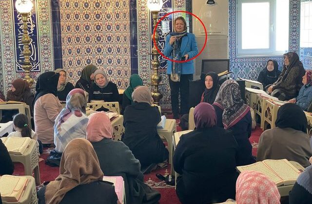 Camide siyaset tartışması: Eleştirilerin hedefi bu kez muhalefet