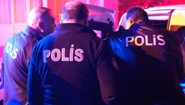 Bayram ziyaretine gittiği dayısını öldürdü