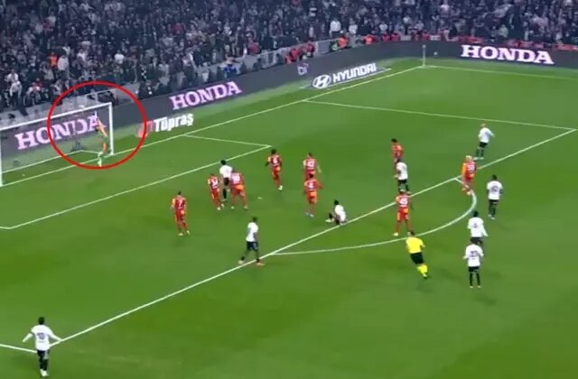 Derbiye damga vurdu! Uğurcan Çakır’dan Beşiktaş’a geçit yok