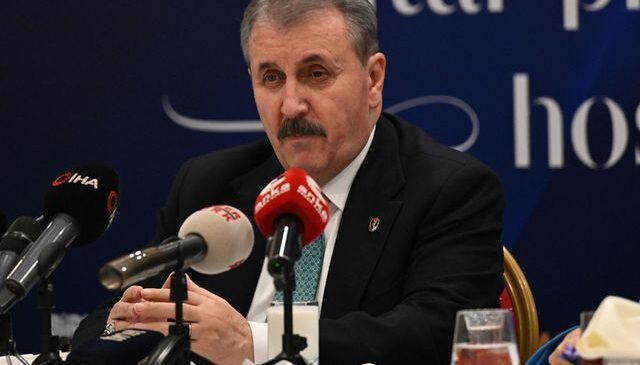 BBP lideri Destici, hem seçim tarihini hem de adaylarını açıkladı