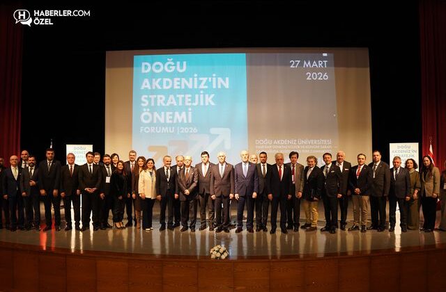 Doğu Akdeniz’in Stratejik Önemi Forumu’nda jeopolitik ve uluslararası ilişkiler ele alındı