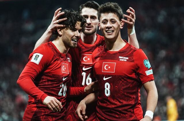 Dünya kupası yolunda son 90 dakika: Kosova – Türkiye maçının hakemi belli oldu