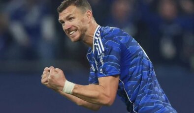 Edin Dzeko aynı maçta önce mutluluğu sonra da kabusu yaşadı