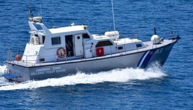 Estonya Büyükelçisi’nin de içinde olduğu gemi Meis açıklarında battı