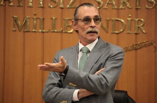 Etimesgut Belediyesi’ne operasyonla ilgili Erdal Beşikçioğlu’ndan ilk açıklama