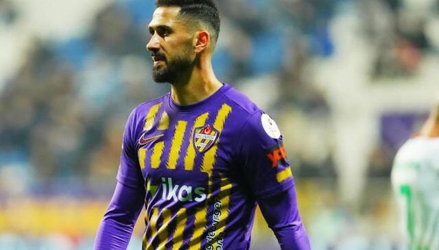 Eyüpspor’a Emre Akbaba’dan kötü haber! Kırık tespit edildi