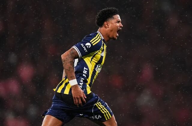 Fenerbahçe’de Oosterwolde’nin yerine gelecek isim belli